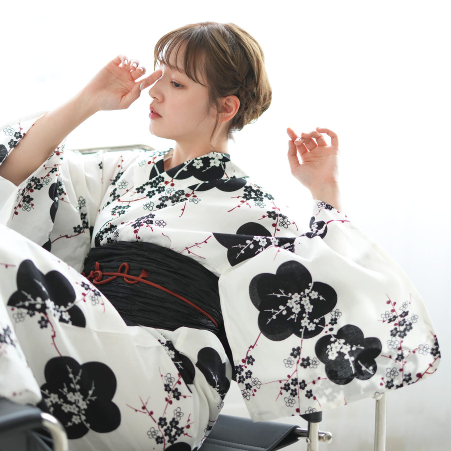 utatane 高級変わり織 浴衣3点セット ( ゆかた・帯・下駄 ) きなりに黒