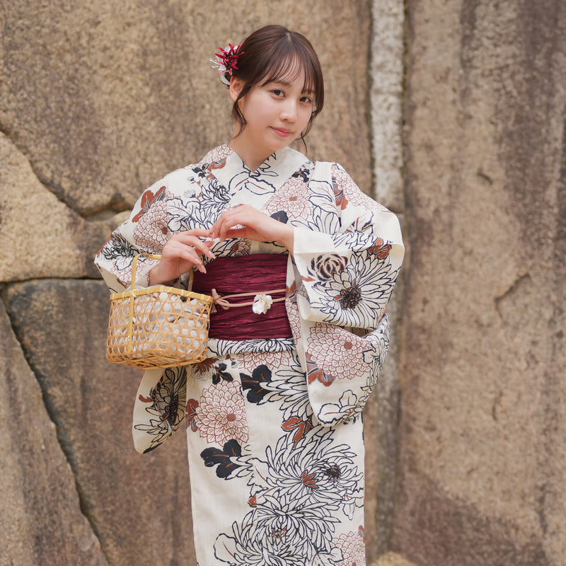 浴衣3点セット（浴衣/帯/下駄） utatane フリーサイズ（身長155-165cm）ブラウンの菊づくし（5010219711）