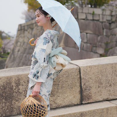 浴衣3点セット（浴衣/帯/下駄） utatane フリーサイズ（身長155-165cm）グレイッシュブルーの菊づくし（5010220011）