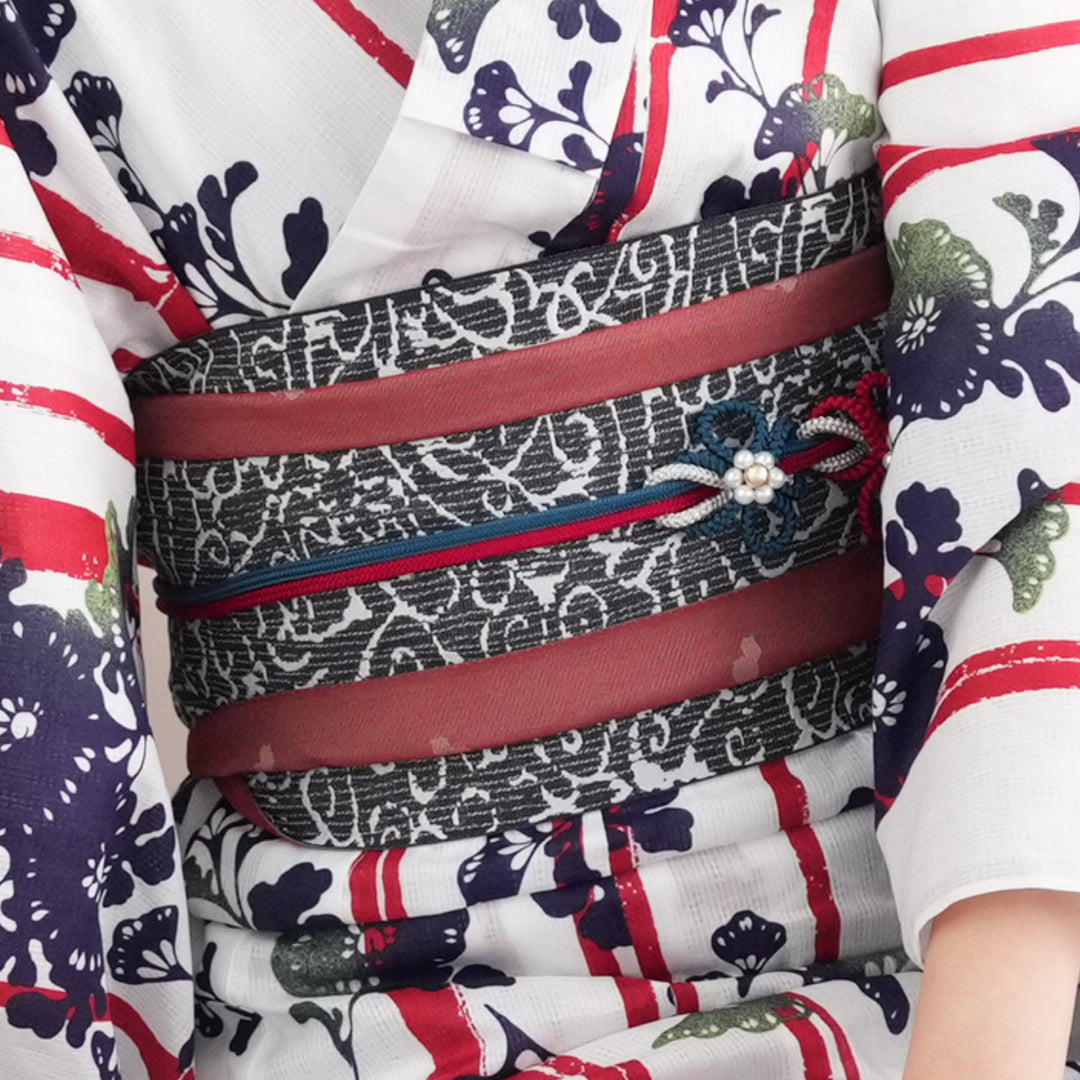 新品未使用 浴衣・帯・下駄 3点セット ニコアンティークオリジナル 古典柄レトロ 楽天市場】浴衣 レトロ 3点セット(浴衣/帯/下駄) 生成り系