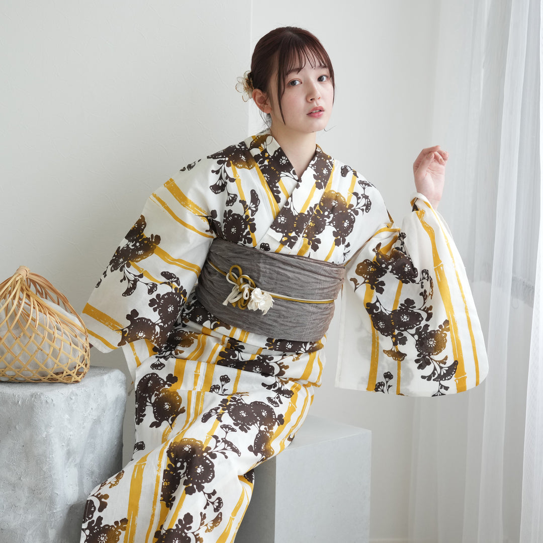 新品未使用 浴衣・帯・下駄 3点セット ニコアンティークオリジナル 古典柄レトロ utatane（ウタタネ）の「選べる浴衣3点セット ニコアンティーク