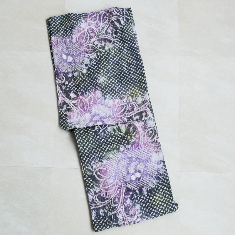 【 utatane 有松絞り 浴衣3点セット ( ゆかた・帯・下駄 ) びろうどグリーンに紫の花 】 特選シリーズ 伝統工芸 日本製 絞り浴衣 （5010248711）