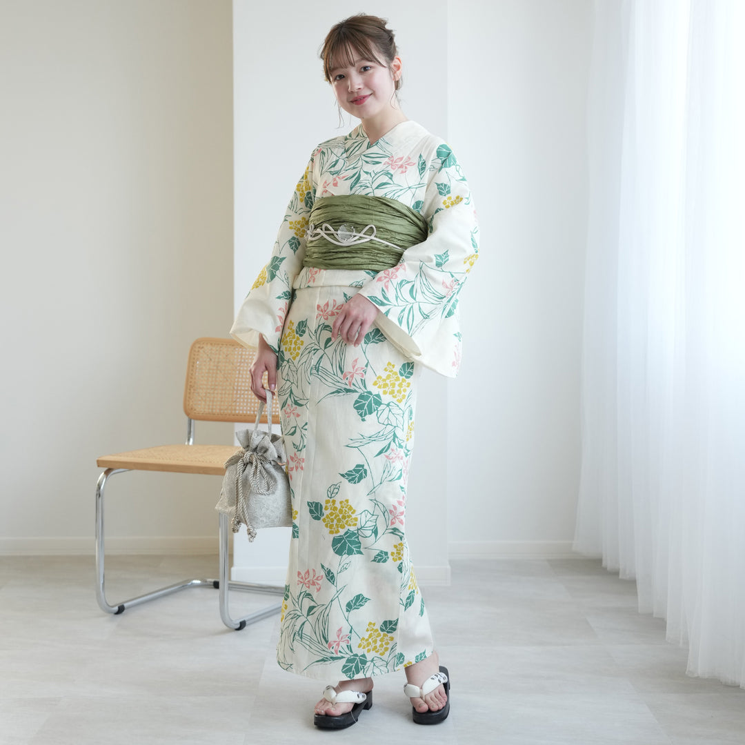 お任せ下駄+画像のからし色 帯付き◆高級綿変わり織り◆涼し桜組木の紫古典浴衣◆ 高級変わり織 浴衣3点セット ( ゆかた・帯・下駄 ) ひよこ色に黄色の