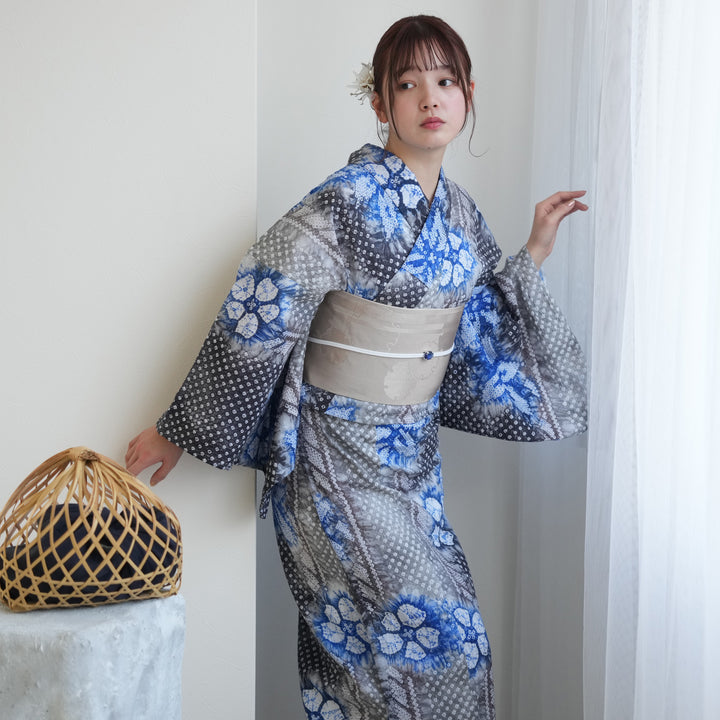 すっきりデザイン有松絞り浴衣 utatane 有松絞り 浴衣3点セット ( ゆかた・帯・下駄 ) 墨色に