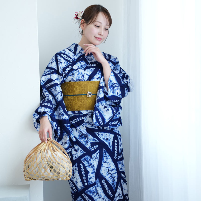 【 utatane 有松絞り 浴衣3点セット ( ゆかた・帯・下駄 ) 絞り 久野トシ子/ 絞り染 北條義昌　茂み葉】フリーサイズ　極み 伝統工芸 日本製 国内縫製 手縫い併用  （5010259211）