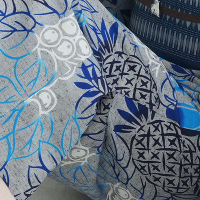 【utatane × 注染工房 浴衣3点セット（ゆかた・帯・下駄）赤坂紬　上品グレーに南国果物】フリーサイズ  日本製 小幅生地使用 特選シリーズ 注染 本染め  手縫い併用国内縫製 奈良の職人さんの手染め （5010263911）