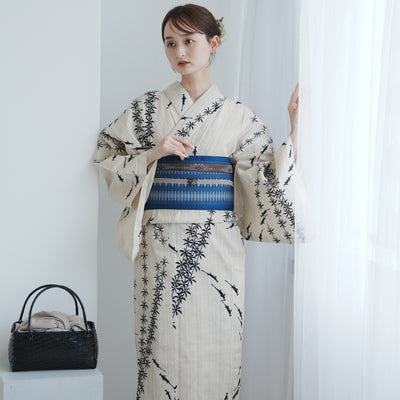 【utatane × 注染工房 浴衣3点セット（ゆかた・帯・下駄）先染めベージュに黒の水草めだか】フリーサイズ  日本製 小幅生地使用 特選シリーズ 注染 本染め  手縫い併用国内縫製 奈良の職人さんの手染め （5010264711）