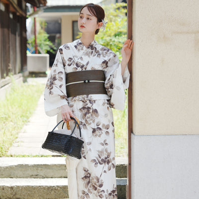 【utatane×Acka.  浴衣3点セット ( ゆかた・帯・下駄 ) 山茶花 white（lame）】Acka. (@acka_official)オリジナル 限定 コラボ  フリーサイズ 国産生地 国内染色　（5010266211）