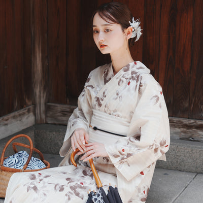 【utatane×Acka.  浴衣3点セット ( ゆかた・帯・下駄 ) 山茶花 beige】Acka. (@acka_official)オリジナル 限定 コラボ  フリーサイズ 国産生地 国内染色　（5010266411）