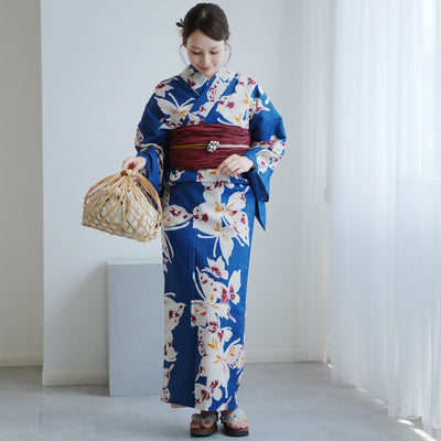 【utatane 高級変わり織 浴衣3点セット ( ゆかた・帯・下駄 )瑠璃青に揚羽】 Sサイズ（150-160cm） 国産生地 国内染色　個性派きもの（5011267111）