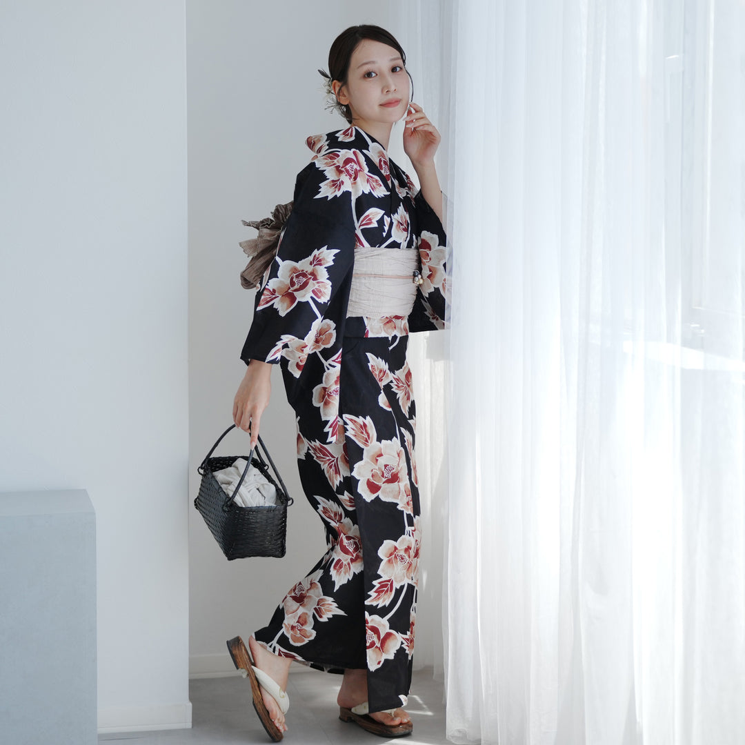 【 utatane 】高級変わり織 浴衣3点セット ( ゆかた・帯・下駄 ) utatane 高級変わり織 浴衣3点セット ( ゆかた・帯・下駄 )切子