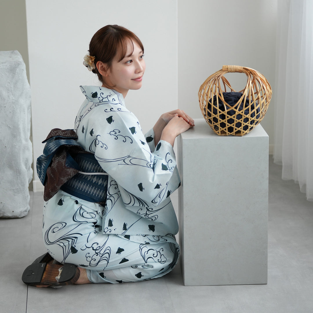 【６】浴衣セット◆浴衣・作り帯・桐下駄◆ウタタネ 水色◆新品未使用 utatane 浴衣 レディース セット 高級変わり織 浴衣3点セット