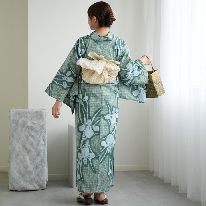 新品utatane浴衣と帯2点セット 高級変わり織 水色の市松に菖蒲 萩 撫子 新品utatane浴衣と帯2点セット 高級変わり織 水色の市松に菖蒲