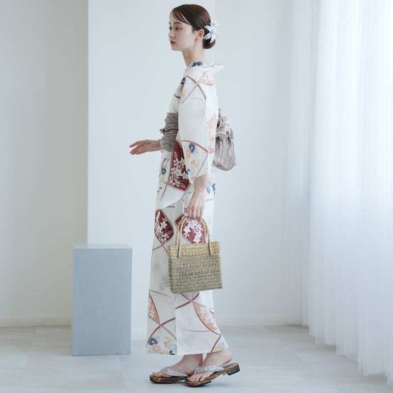 【utatane 高級変わり織 浴衣3点セット ( ゆかた・帯・下駄 ) クリームに露芝紋の古典花】 フリーサイズ 国産生地 国内染色　昭和初期アンティーク復刻版（5010269011）