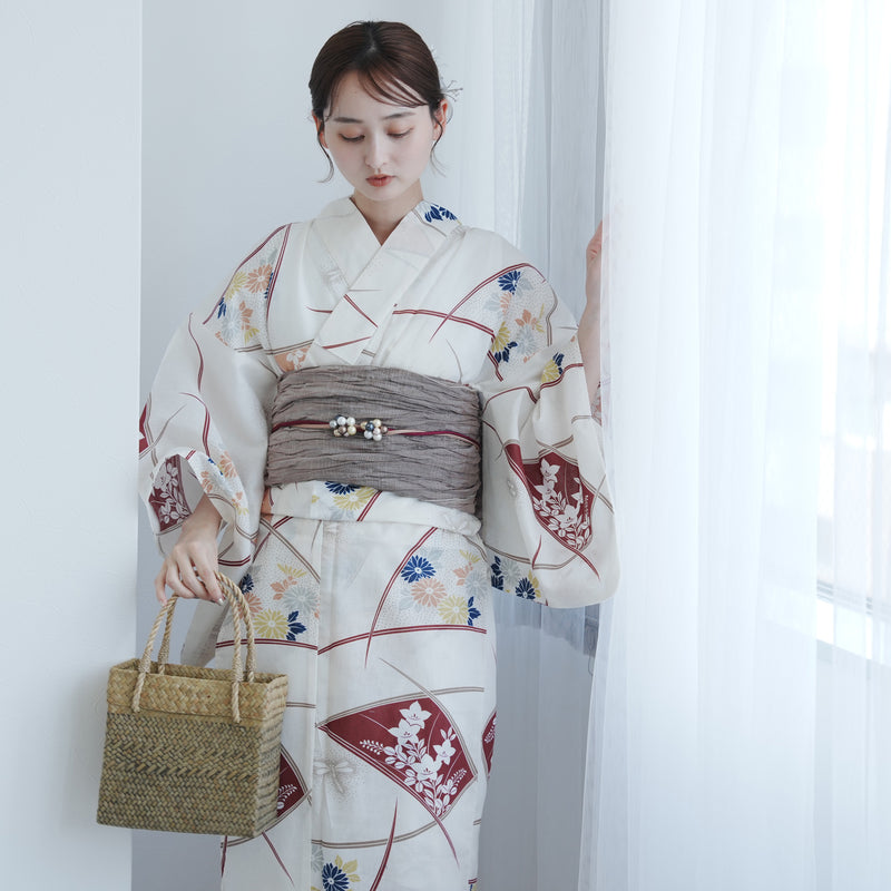 【utatane 高級変わり織 浴衣3点セット ( ゆかた・帯・下駄 ) クリームに露芝紋の古典花】 Sサイズ（150-160cm） 国産生地 国内染色　昭和初期アンティーク復刻版（5011269011）
