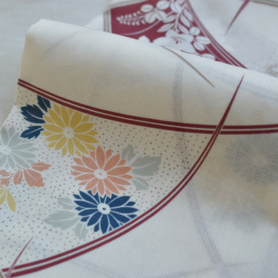 【utatane 高級変わり織 浴衣3点セット ( ゆかた・帯・下駄 ) クリームに露芝紋の古典花】 3Lサイズ（ヒップ約130cm位まで対応） 国産生地 国内染色　昭和初期アンティーク復刻版（5013269011）