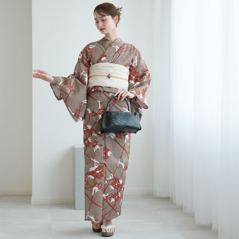 【utatane 高級変わり織 浴衣3点セット ( ゆかた・帯・下駄 ) ココアと赤茶のあざみ砂嵐】Sサイズ（150-160cm） 国産生地 国内染色　昭和初期アンティーク復刻版（5011269211）