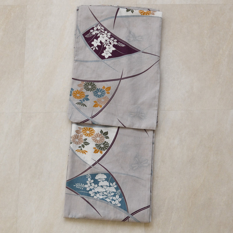 【utatane 高級変わり織 浴衣3点セット ( ゆかた・帯・下駄 ) グレーに露芝紋の古典花】 3Lサイズ（ヒップ約130cm位まで対応）国産生地 国内染色　昭和初期アンティーク復刻版（5013269411）