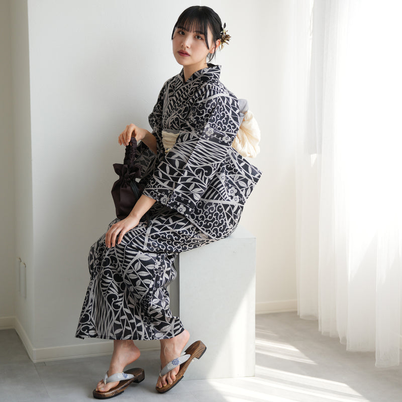 【ニコアンティーク 高級変わり織 浴衣3点セット ( ゆかた・帯・下駄 ) 墨色によろけ草】 フリーサイズ 国産生地 国内染色　個性派きもの（5010269711）
