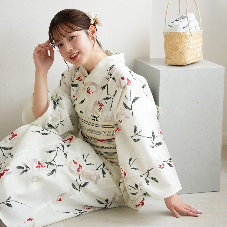 utatane 浴衣 ホワイト系 着付けセットあり utatane（ウタタネ）の「【utatane×Acka.】浴衣3点セット 百合