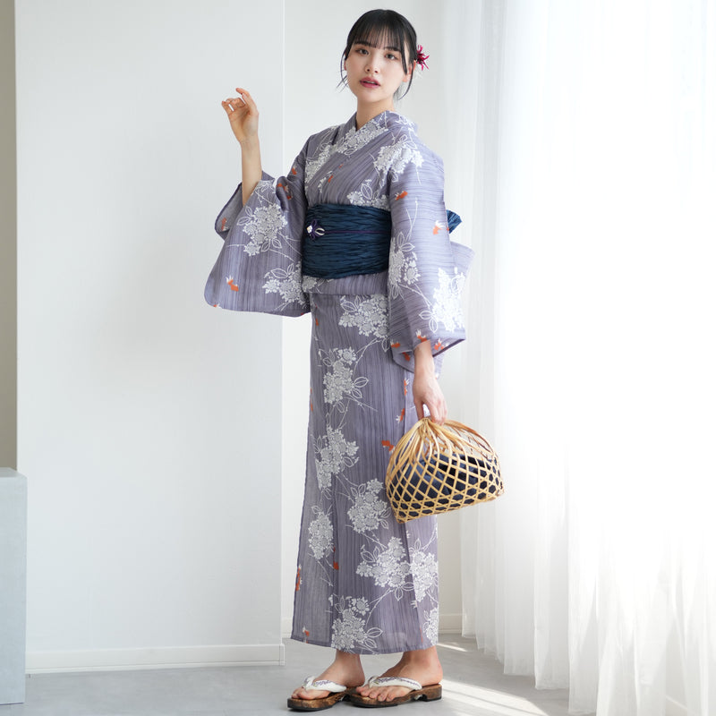 【ニコアンティーク 高級変わり織 浴衣3点セット ( ゆかた・帯・下駄 ) かすれ藤色に向日葵と金魚】 フリーサイズ 国産生地 国内染色　個性派きもの（5010270211）