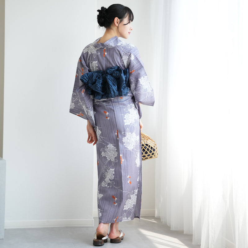 【ニコアンティーク 高級変わり織 浴衣3点セット ( ゆかた・帯・下駄 ) かすれ藤色に向日葵と金魚】 フリーサイズ 国産生地 国内染色　個性派きもの（5010270211）