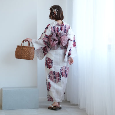 【ニコアンティーク 高級変わり織 浴衣3点セット ( ゆかた・帯・下駄 ) えんじの花輪よろけ縞】 3Lサイズ（ヒップ約130cm位まで対応） 国産生地 国内染色　個性派きもの（5013270611）
