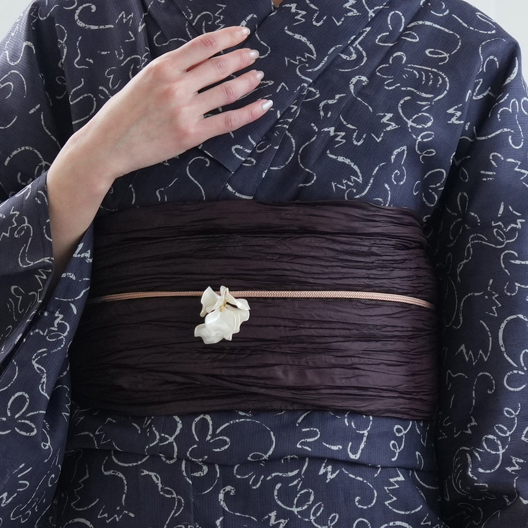 お任せ下駄+画像の帯つき■最高級しじら織浴衣 七宝紺■反物染め抜きの抜染■着物 お任せ下駄+画像の帯つき□最高級しじら織浴衣