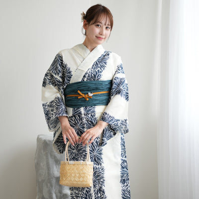 【ニコアンティーク 高級変わり織 浴衣3点セット ( ゆかた・帯・下駄 )クリーム麻の葉と鉄紺よろけ菊】 Sサイズ（150-160cm） 国産生地 国内染色　個性派きもの（5011271611）