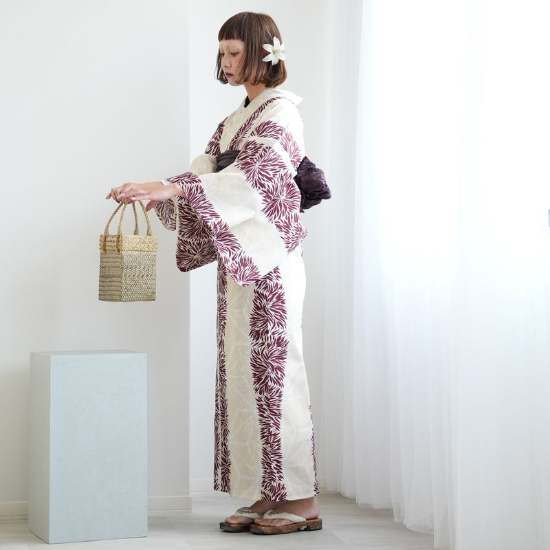 【ニコアンティーク 高級変わり織 浴衣3点セット ( ゆかた・帯・下駄 ) クリーム麻の葉とえんじのよろけ菊】 Sサイズ（150-160cm） 国産生地 国内染色　個性派きもの（5011272011）