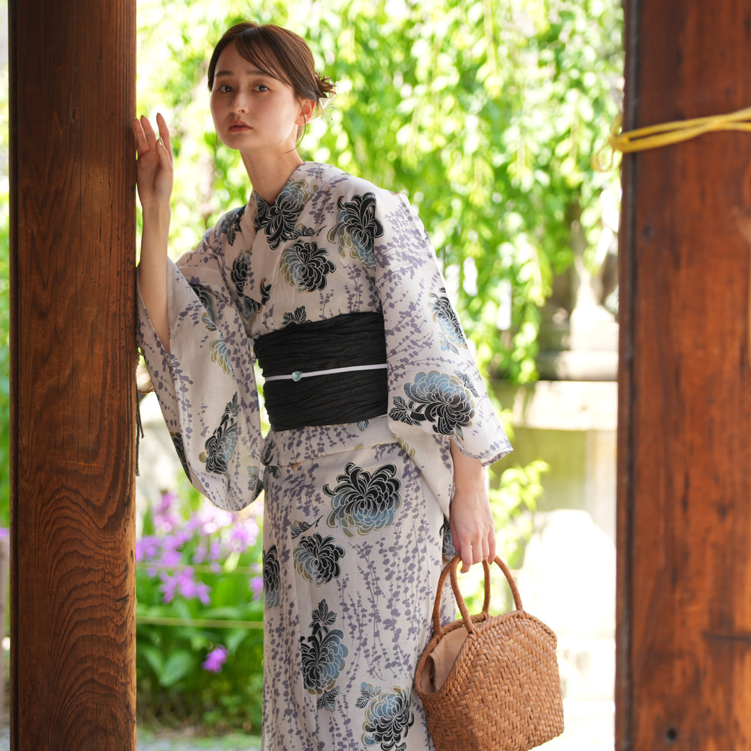 古今　綿紬　桔梗と団扇　上品なペールグリーンの浴衣＋半幅帯おまけ　文化祭お稽古 utatane｜utatane/(W)高級変わり織り浴衣3点セット 先染め風