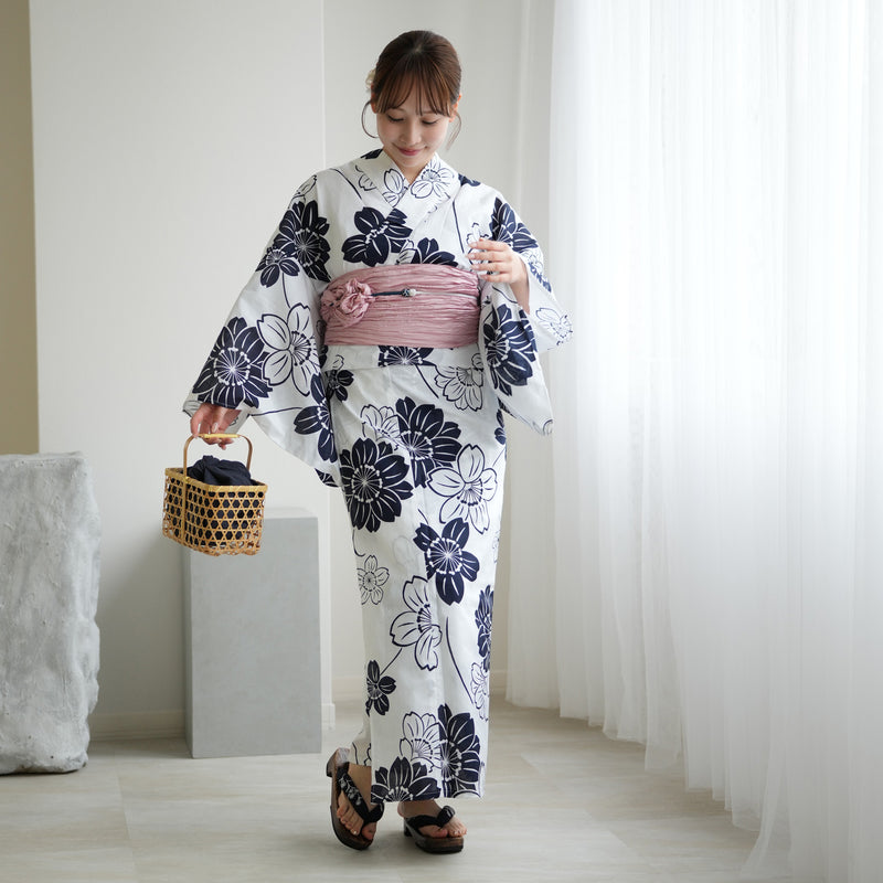 【お仕立て上がり 浴衣3点セット ( ゆかた・帯・下駄 ) 白地に紺の大きな花】コットン100％  フリーサイズ （5010275311）