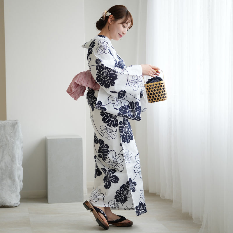 【お仕立て上がり 浴衣3点セット ( ゆかた・帯・下駄 ) 白地に紺の大きな花】コットン100％  フリーサイズ （5010275311）