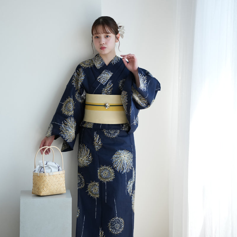 【お仕立て上がり 浴衣3点セット ( ゆかた・帯・下駄 ) 紺地に打ち上げ花火】コットン100％  フリーサイズ （5010275511）