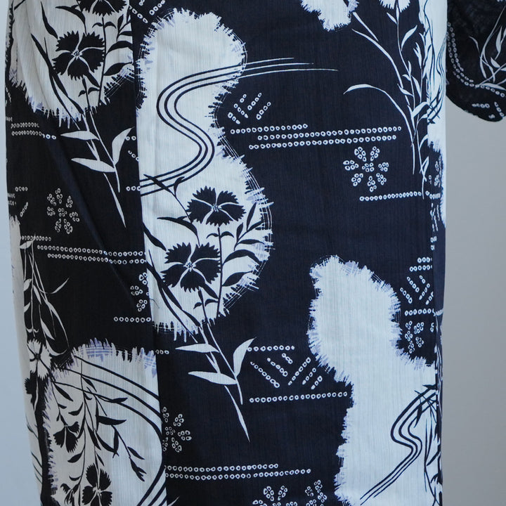 utatane 高級変わり織 浴衣3点セット ( ゆかた・帯・下駄 ) 濃紺に撫子