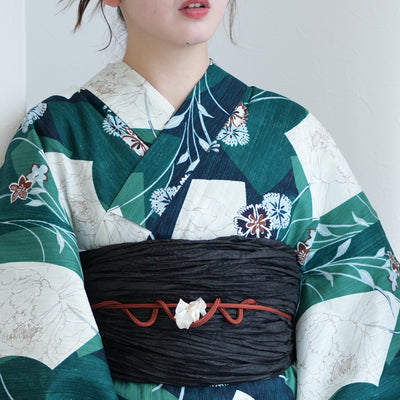 【utatane 高級変わり織 浴衣3点セット ( ゆかた・帯・下駄 ) かすれグリーンに扇面】 フリーサイズ 国産生地 国内染色　個性派きもの（5010279811）