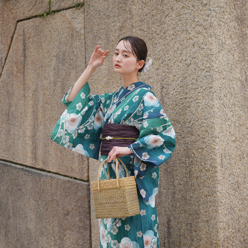 【utatane 高級変わり織 浴衣3点セット ( ゆかた・帯・下駄 )かすれ緑ぼかしの梅】 フリーサイズ 国産生地 国内染色　昭和初期アンティーク復刻版（5010280011）