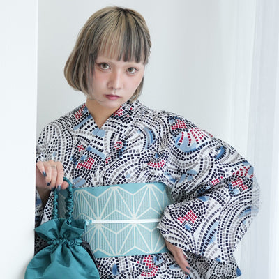 【ニコアンティーク 高級変わり織 浴衣3点セット ( ゆかた・帯・下駄 ) チューリップモザイク ブルー】 Lサイズ（165-175cm） 国産生地 国内染色　個性派きもの（5012280511）