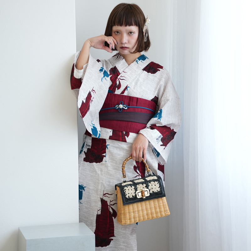【ニコアンティーク 高級変わり織 浴衣3点セット ( ゆかた・帯・下駄 ) 赤と青の帆船】Sサイズ（150-160cm） 国産生地 国内染色　個性派きもの（5011281111）