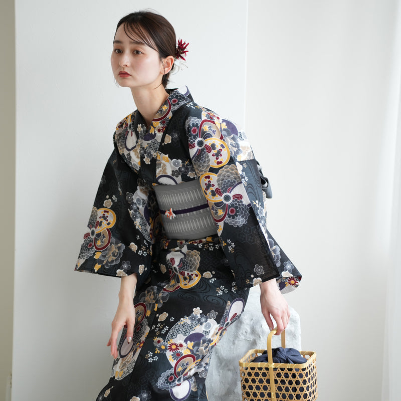 【ニコアンティーク 高級変わり織 浴衣3点セット ( ゆかた・帯・下駄 ) 大正浪漫ブラックに夢幻ねじり梅】3Lサイズ（ヒップ約130cm位まで）国産生地 国内染色　個性派きもの（5013281711）