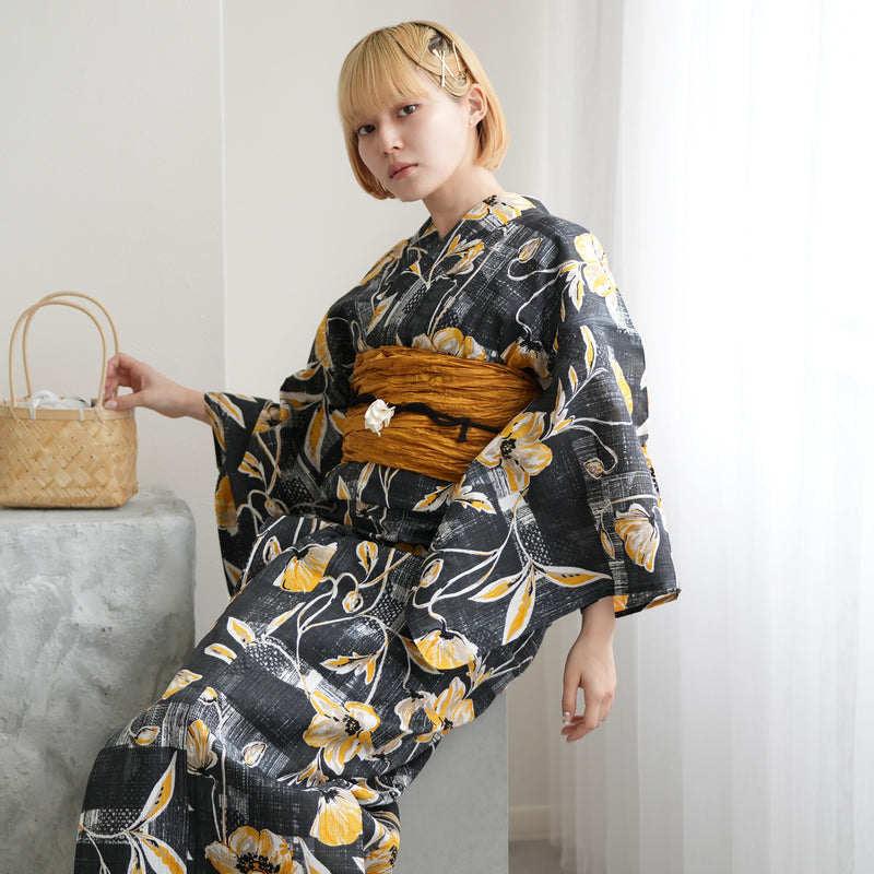 【ニコアンティーク 高級変わり織 浴衣3点セット ( ゆかた・帯・下駄 ) かすれアネモネ　ブラック×マスタード】 フリーサイズ 国産生地 国内染色　個性派きもの（5010282011）