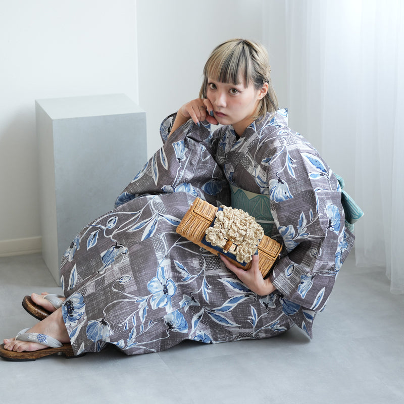 【ニコアンティーク 高級変わり織 浴衣3点セット ( ゆかた・帯・下駄 ) かすれアネモネ　グレー×ブルー】 Sサイズ （150-160cm）国産生地 国内染色　個性派きもの（5011282411）