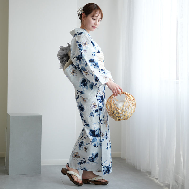 【ニコアンティーク 高級変わり織 浴衣3点セット ( ゆかた・帯・下駄 ) フロスティブルーとスモーキークオーツの花】 3Lサイズ（ヒップ約130cm位）国産生地 国内染色　個性派きもの（5013282711）