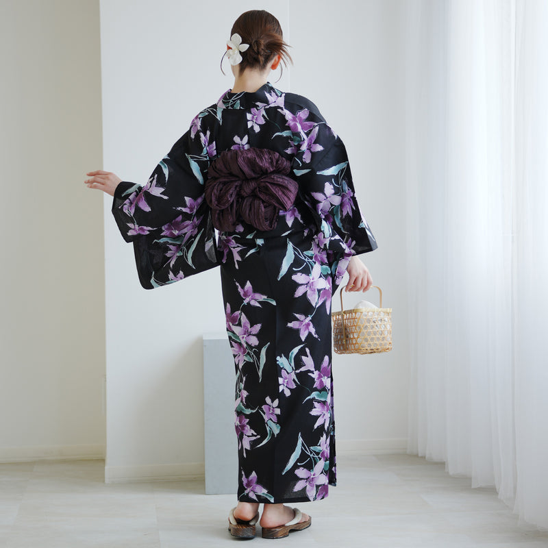 【高級変わり織 浴衣3点セット ( ゆかた・帯・下駄 )黒地にさざめく紫の花】 コットン100％ フリーサイズ（5010286311）