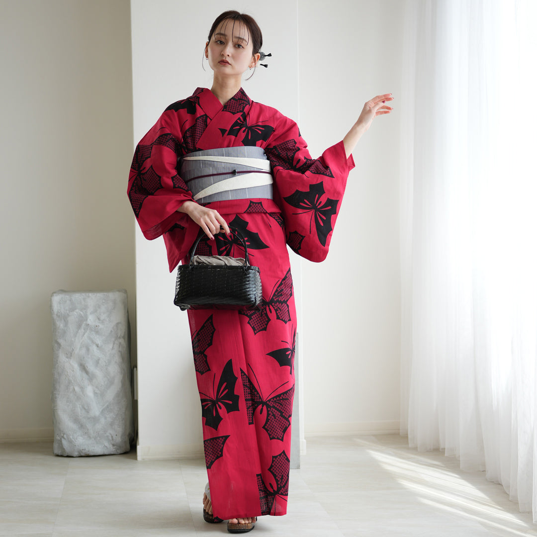 utatane×注染工房 浴衣3点セット（浴衣・帯・下駄） 宵遊びの緋色蝶