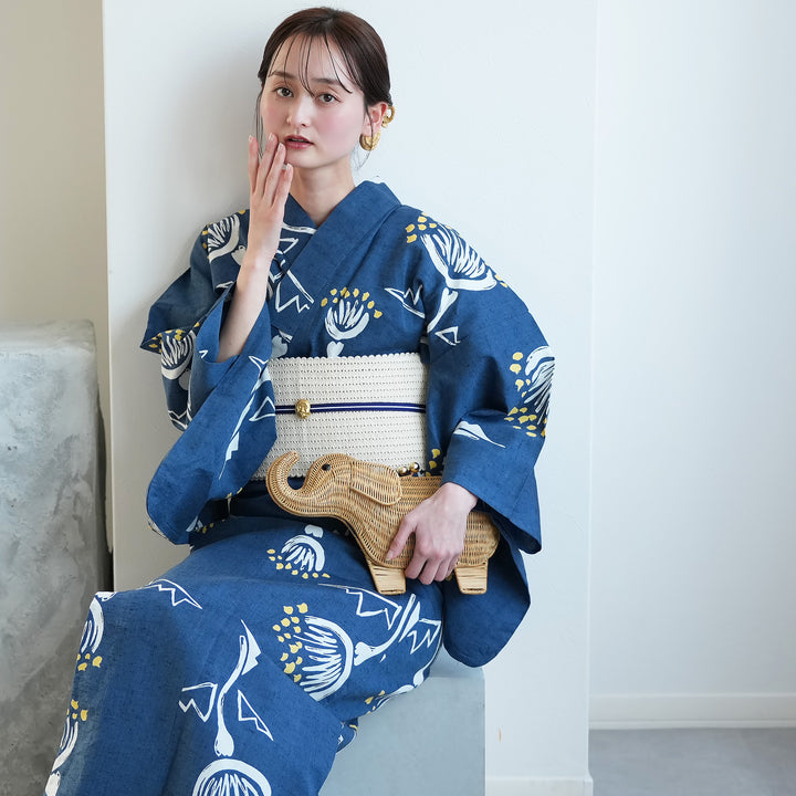 藍青の八重桜と藤の染め抜き注染浴衣 総手縫い utatane×注染工房 浴衣3点セット（浴衣・帯・下駄） 赤坂紬 青藍に黄色