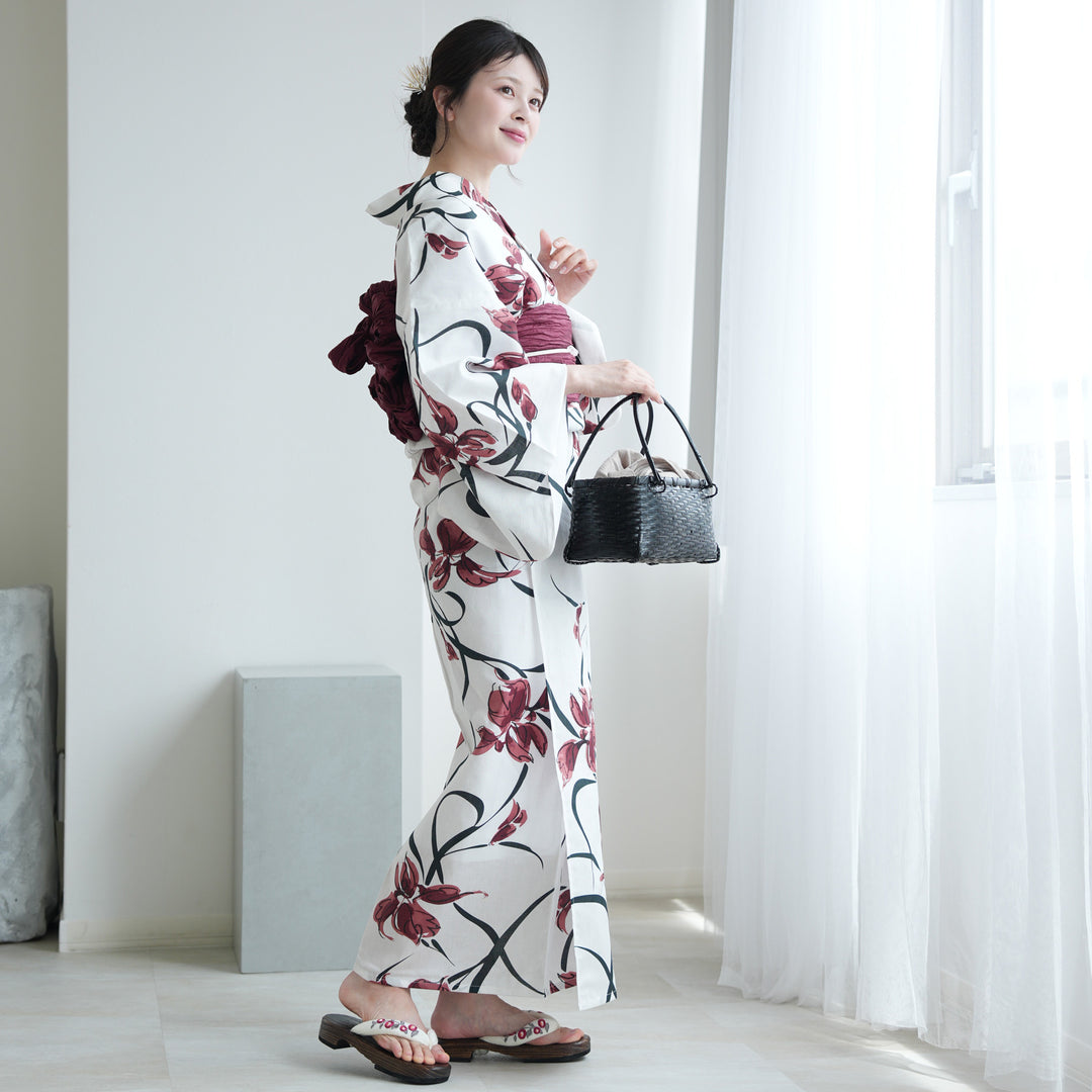 高級変わり織 浴衣3点セット（浴衣・帯・下駄）白地にモダンな赤い菖蒲