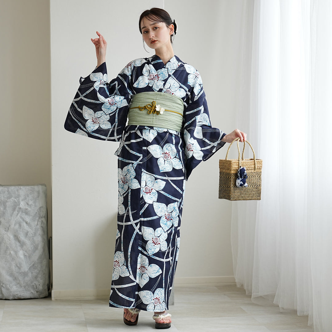 utatane 高級変わり織 浴衣3点セット（浴衣・帯・下駄）紺地にろうけつ