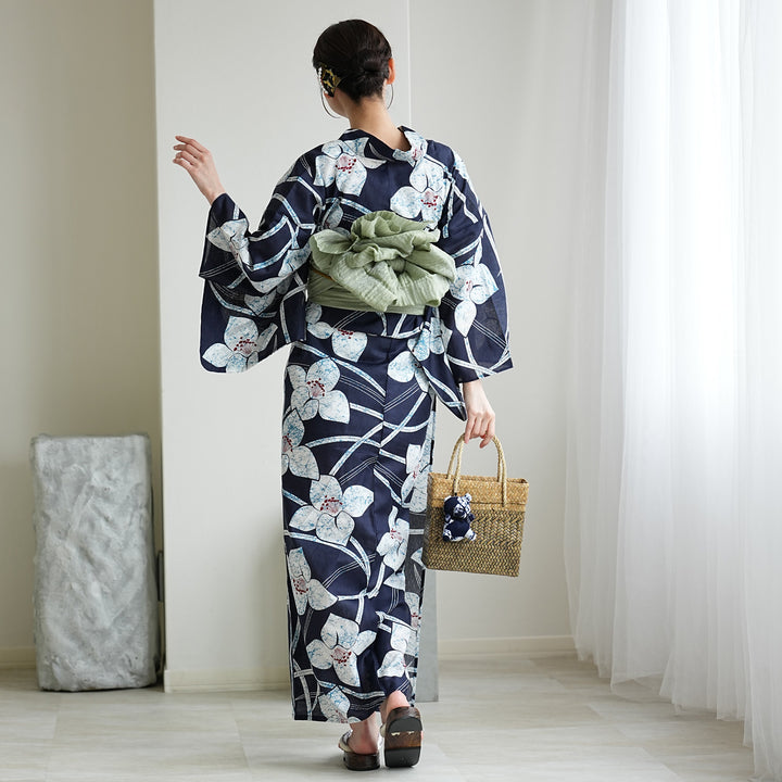 utatane 高級変わり織 浴衣3点セット（浴衣・帯・下駄）紺地にろうけつ
