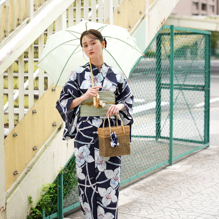 utatane 高級変わり織 浴衣3点セット（浴衣・帯・下駄）紺地にろうけつ